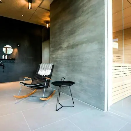 Apartament Wellness By Wil - Luxury With Jacuzzi & Sauna Near The *